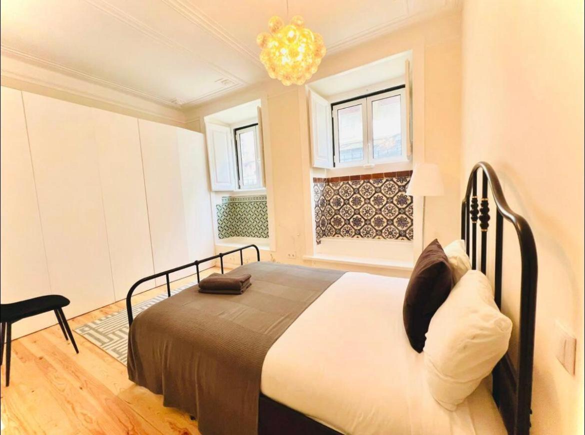 Lisbon City Center 3 Bedroom Flat Next To Avenida Liberdade Exterior photo