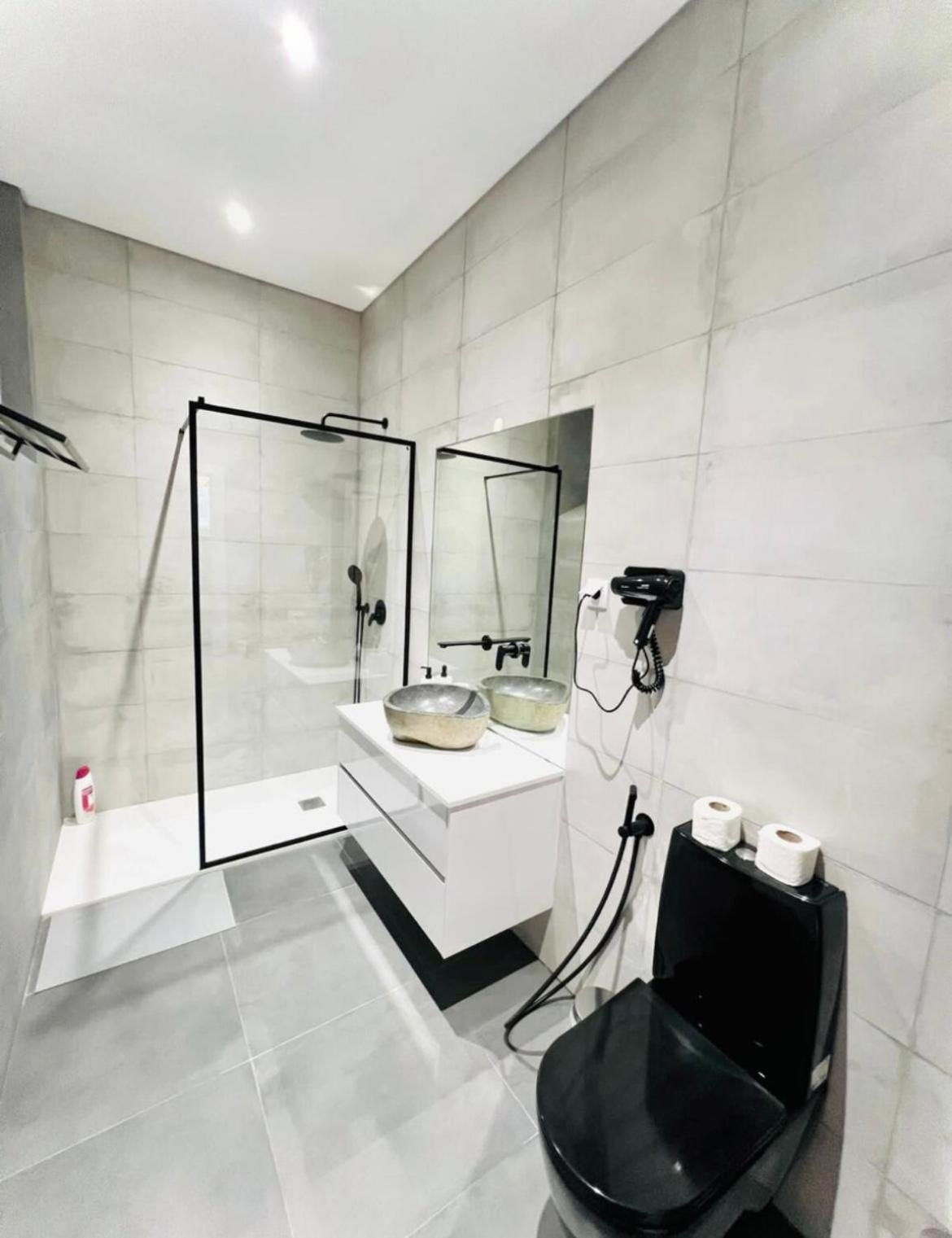 Lisbon City Center 3 Bedroom Flat Next To Avenida Liberdade Exterior photo