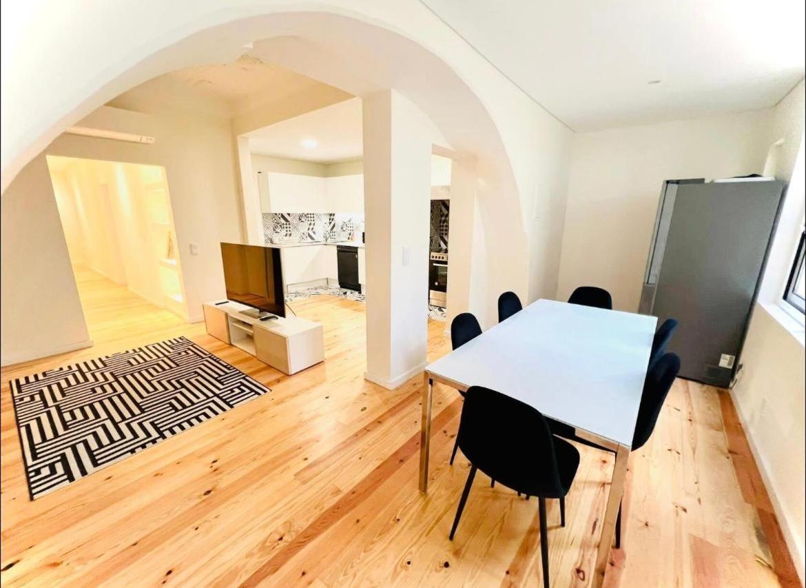 Lisbon City Center 3 Bedroom Flat Next To Avenida Liberdade Exterior photo